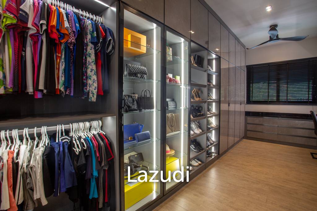 Luxury Modern 6 Bed Pool Villa with Big land plot