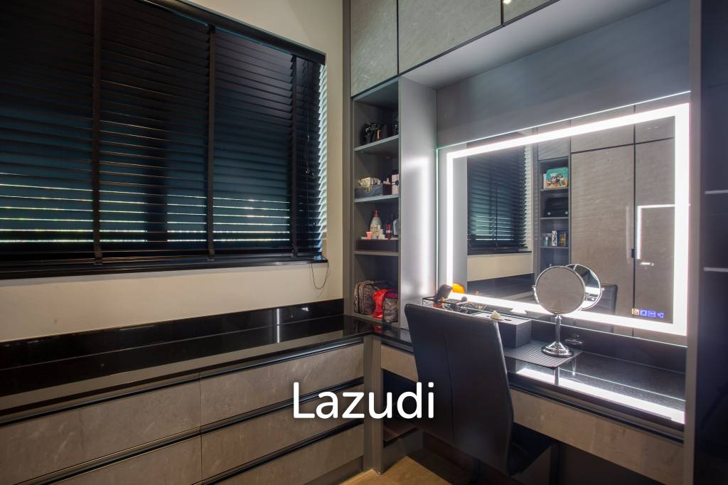 Luxury Modern 6 Bed Pool Villa with Big land plot