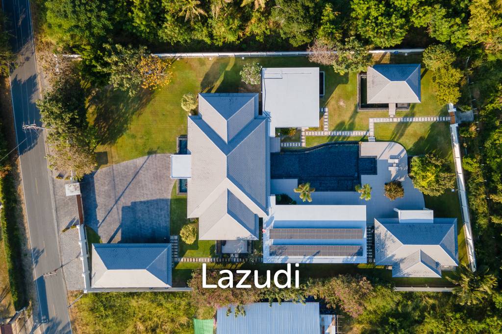 Luxury Modern 6 Bed Pool Villa with Big land plot