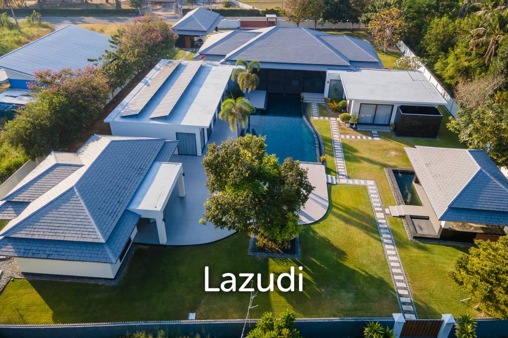 Luxury Modern 6 Bed Pool Villa with Big land plot