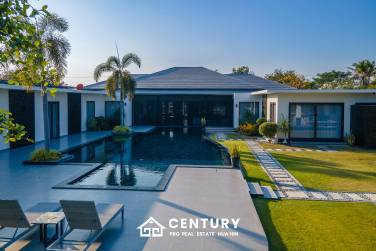 Luxury Modern 6 Bed Pool Villa with Big land plot