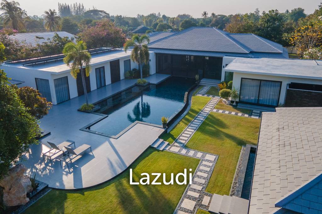 Luxury Modern 6 Bed Pool Villa with Big land plot
