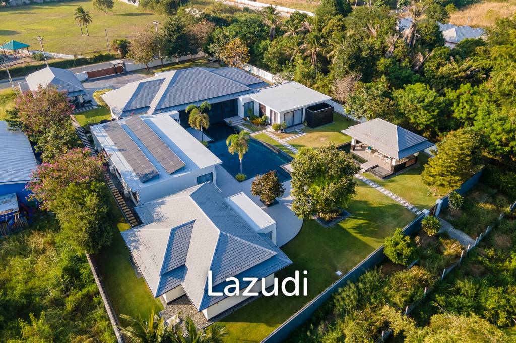 Luxury Modern 6 Bed Pool Villa with Big land plot
