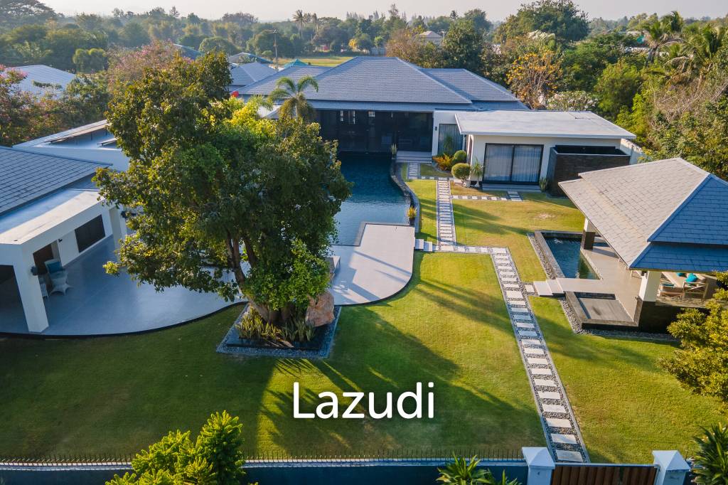 Luxury Modern 6 Bed Pool Villa with Big land plot