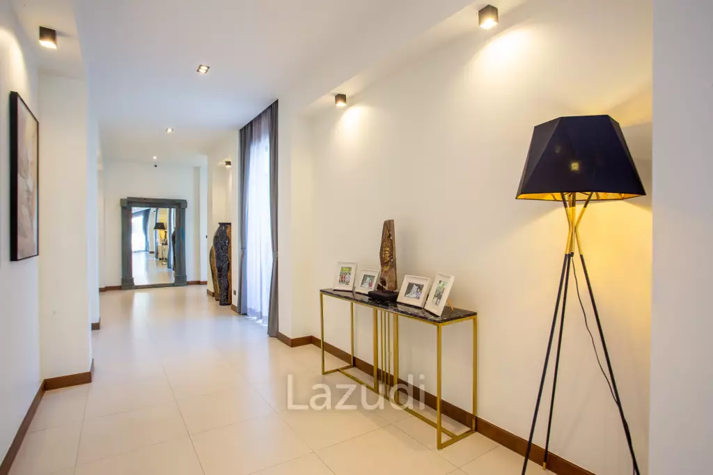Luxury Modern 6 Bed Pool Villa with Big land plot