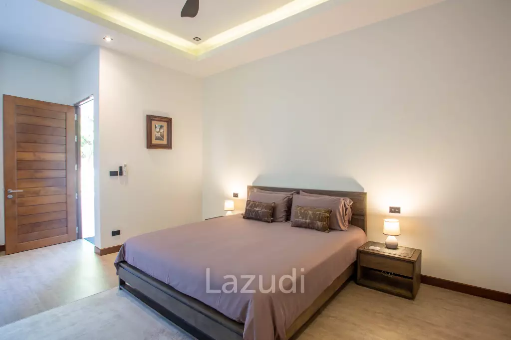 Luxury Modern 6 Bed Pool Villa with Big land plot