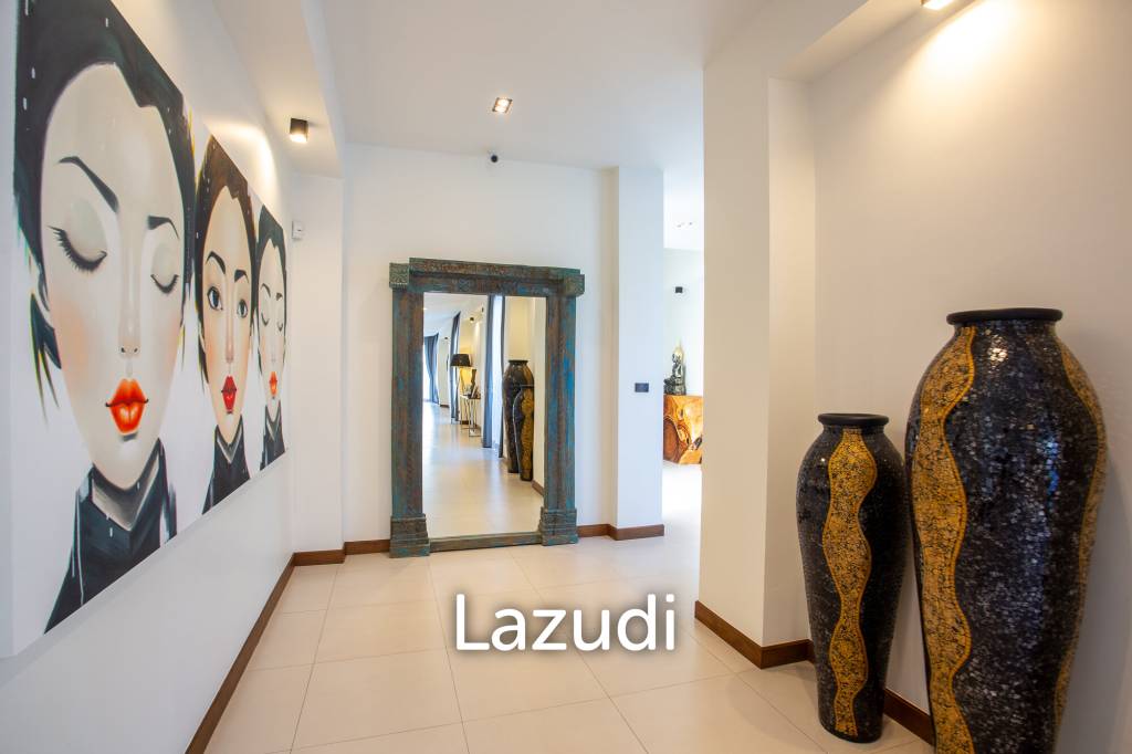 Luxury Modern 6 Bed Pool Villa with Big land plot