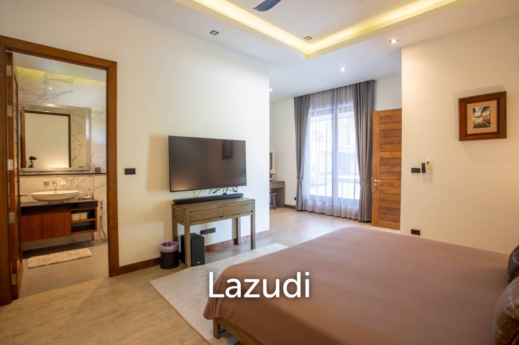 Luxury Modern 6 Bed Pool Villa with Big land plot