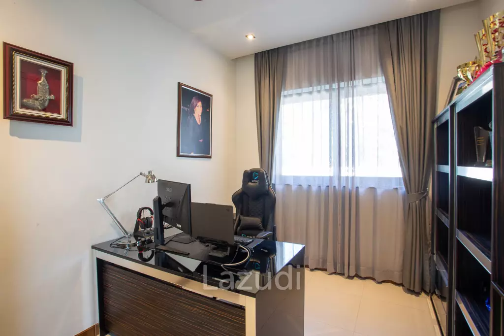 Luxury Modern 6 Bed Pool Villa with Big land plot