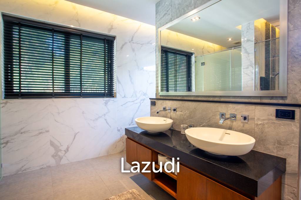 Luxury Modern 6 Bed Pool Villa with Big land plot