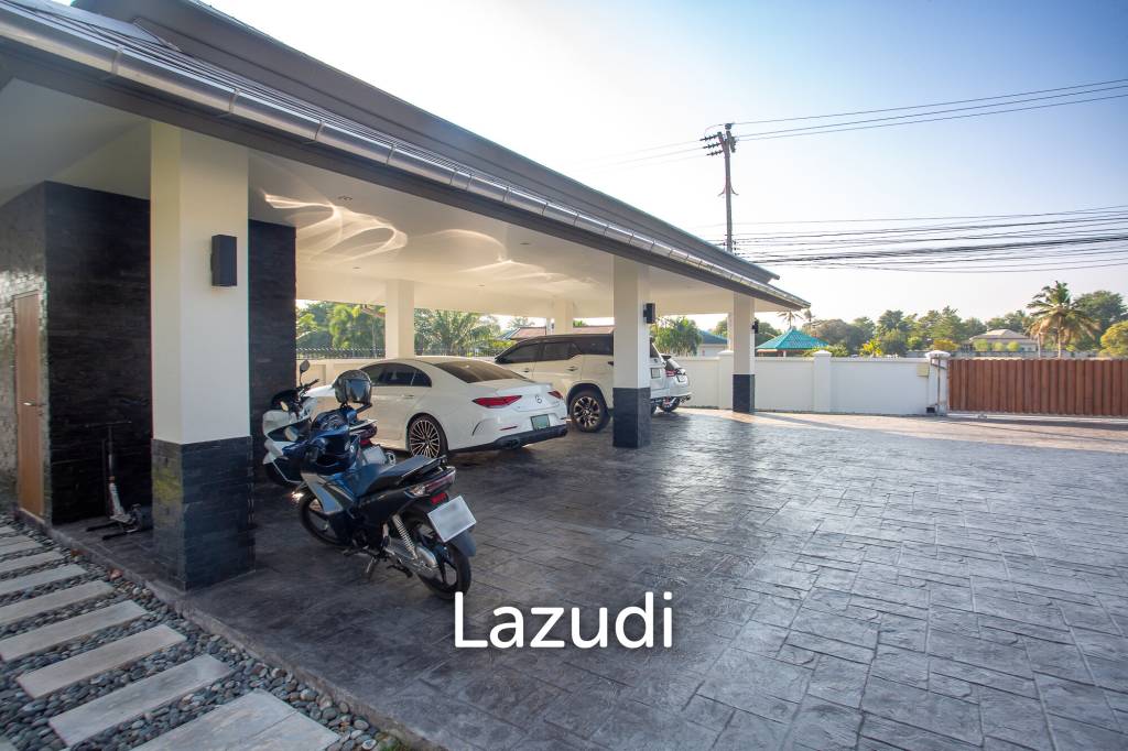 Luxury Modern 6 Bed Pool Villa with Big land plot