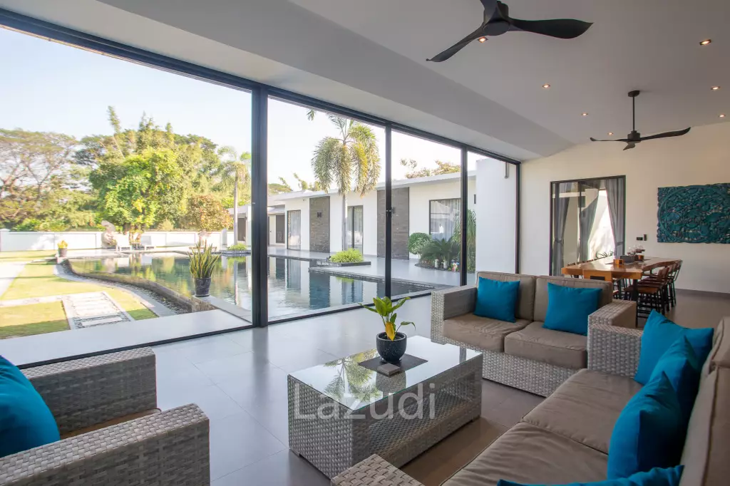 Luxury Modern 6 Bed Pool Villa with Big land plot
