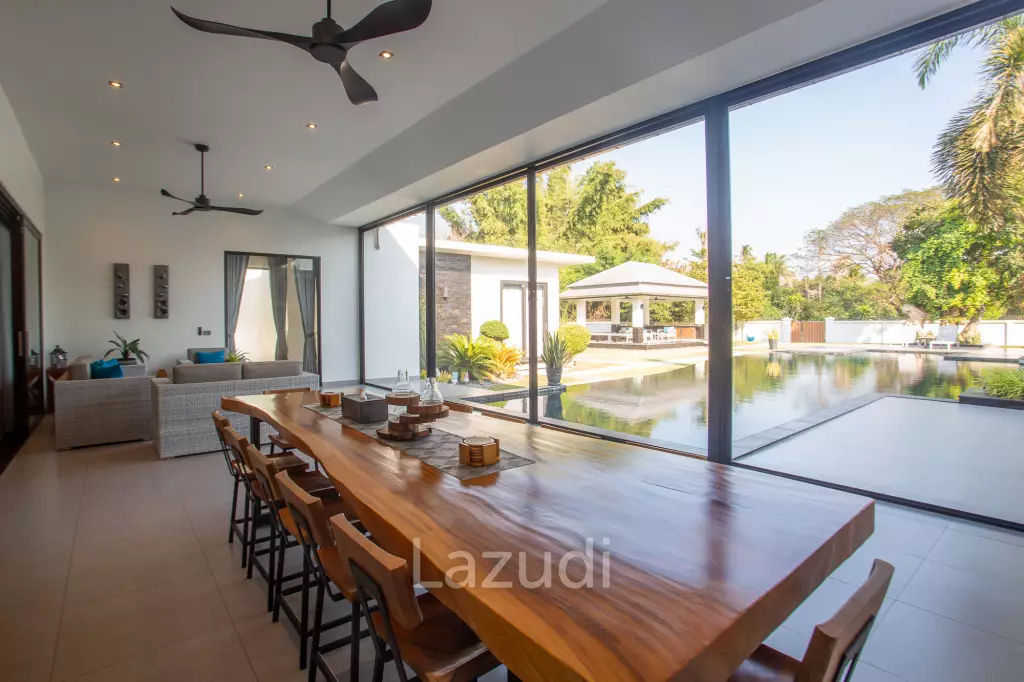 Luxury Modern 6 Bed Pool Villa with Big land plot