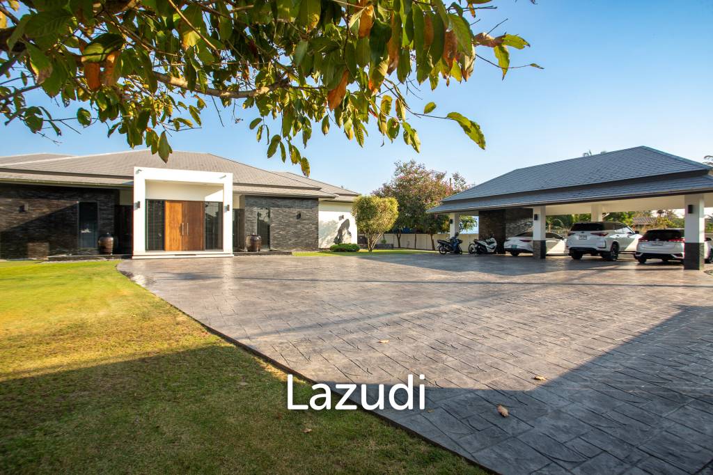Luxury Modern 6 Bed Pool Villa with Big land plot