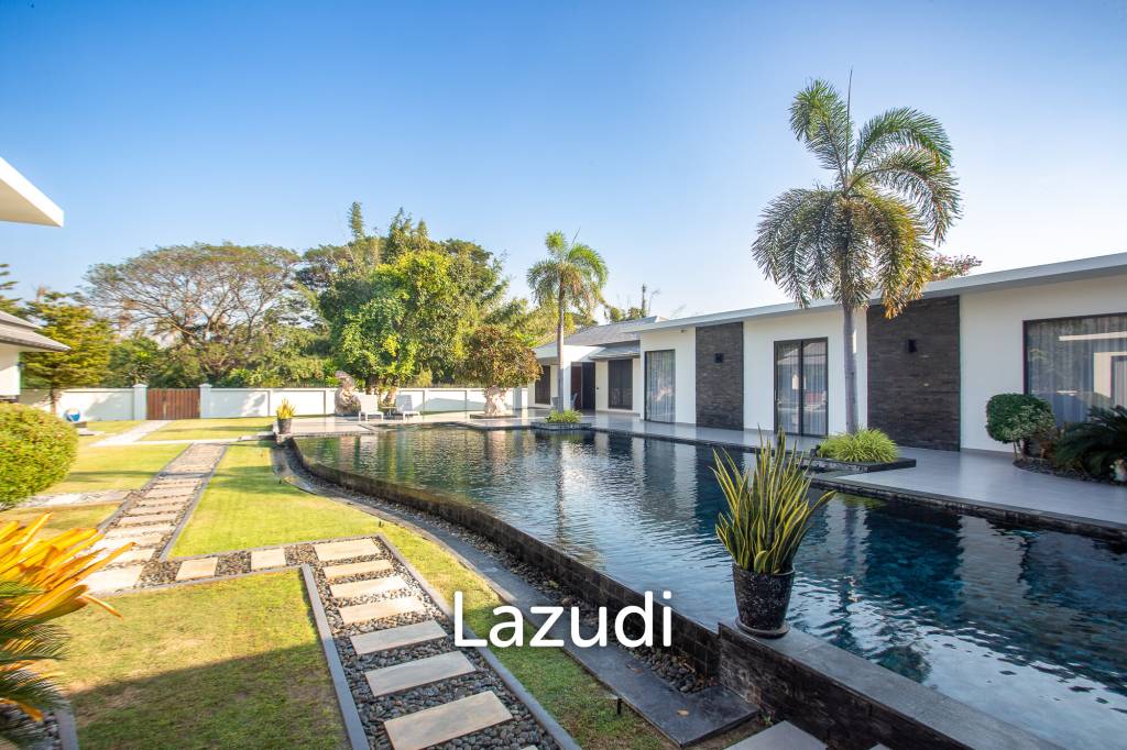 Luxury Modern 6 Bed Pool Villa with Big land plot