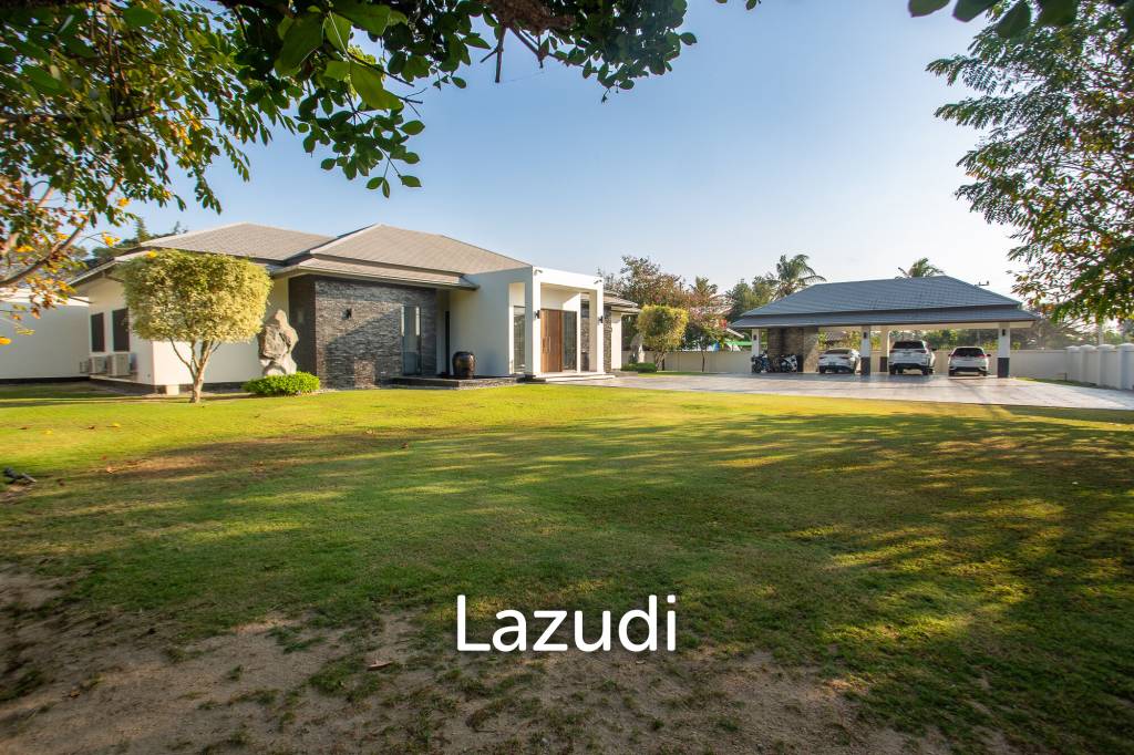 Luxury Modern 6 Bed Pool Villa with Big land plot