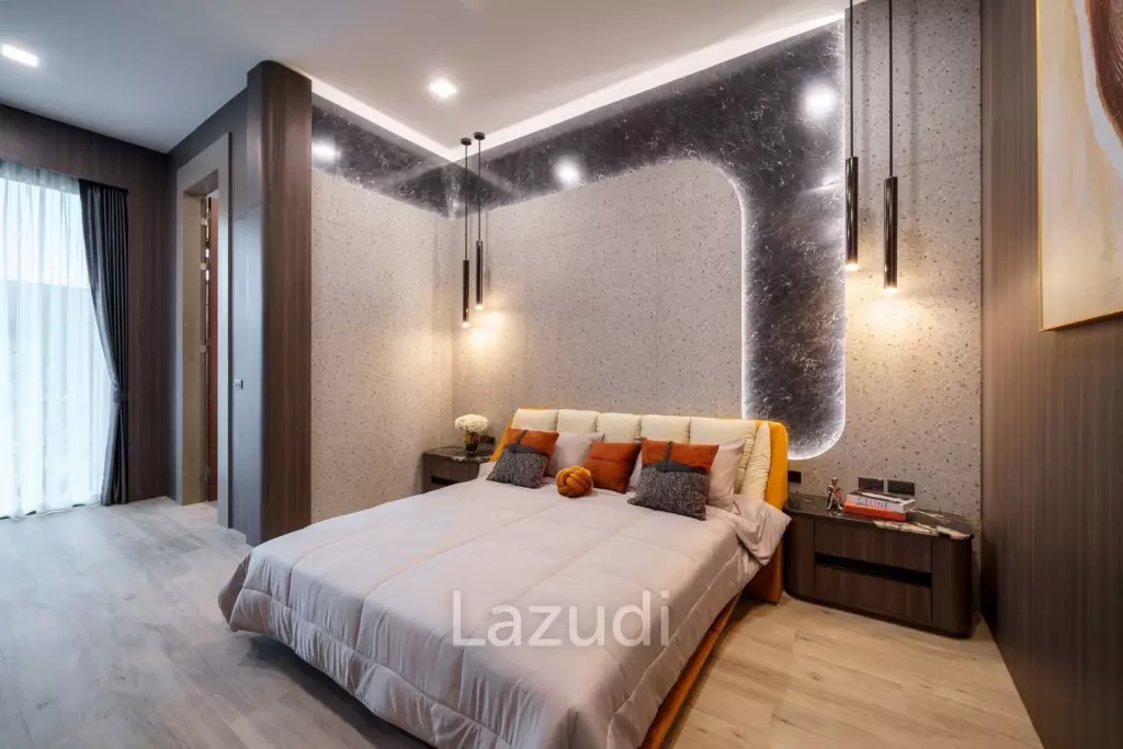 6 Bed 8 Bath 1515 SQ.M. M Mountain Grand Villa