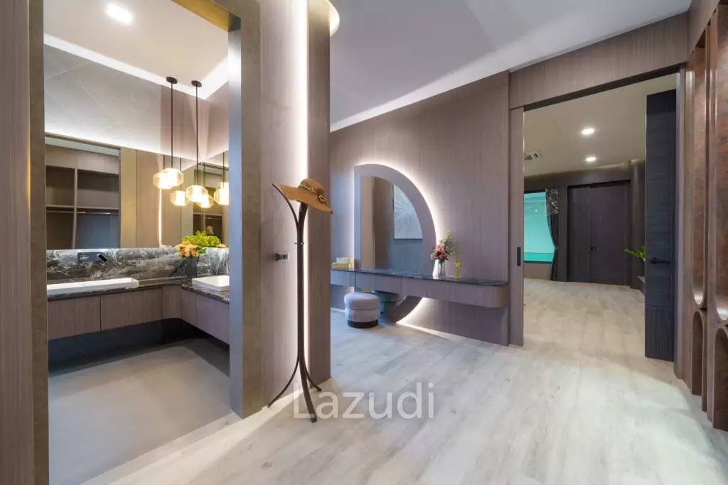 6 Bed 8 Bath 1515 SQ.M. M Mountain Grand Villa