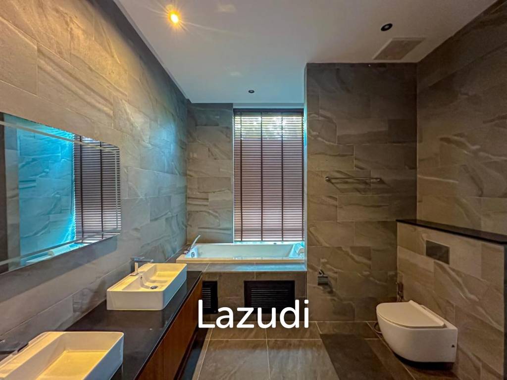 Luxury 3 Bedroom Pool Villa At The Menara Hills