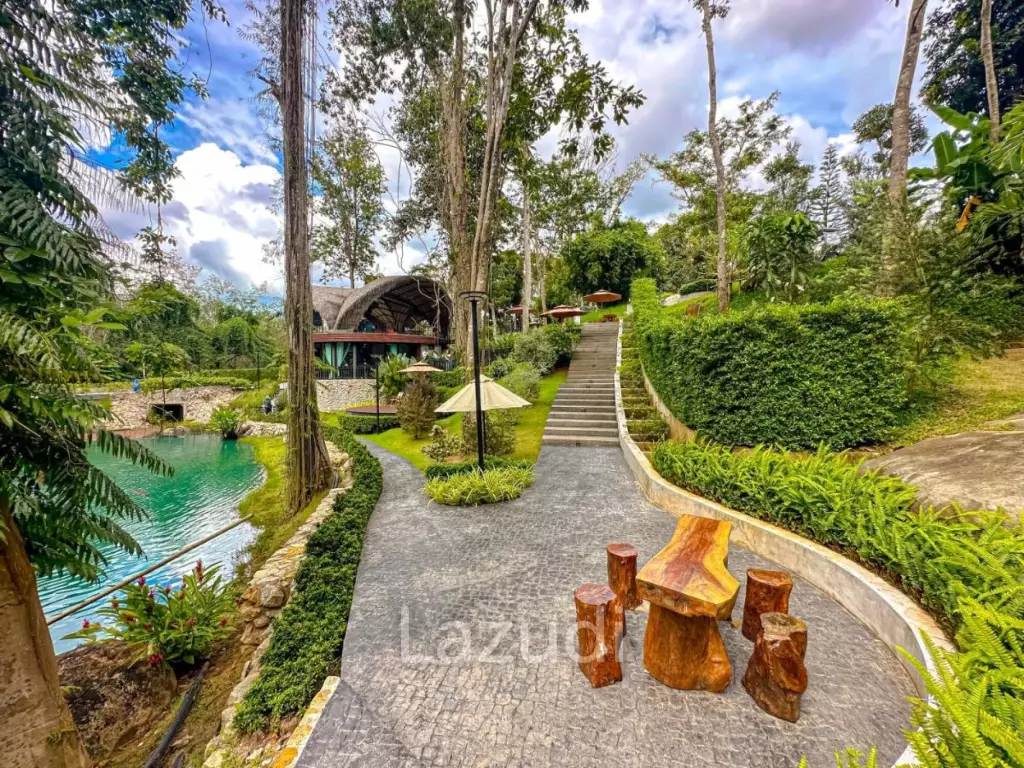 Luxury 3 Bedroom Pool Villa At The Menara Hills