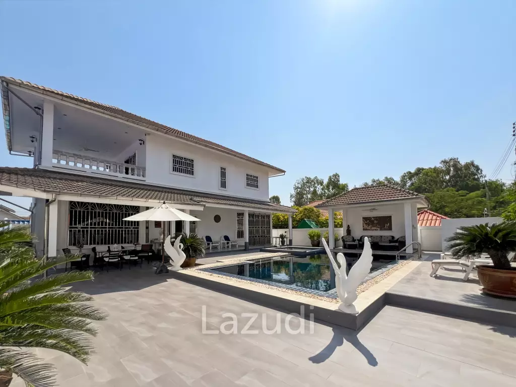 Charming 3 Bedroom Villa with Swimming Pool in Chantha Village