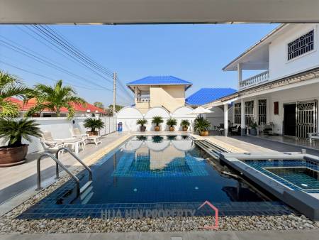 Charming 3 Bedroom Villa with Swimming Pool in Chantha Village