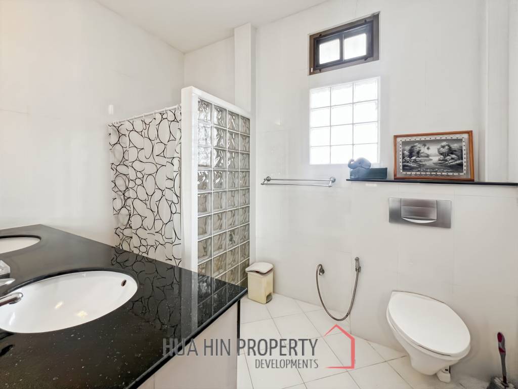 Charming 3 Bedroom Villa with Swimming Pool in Chantha Village