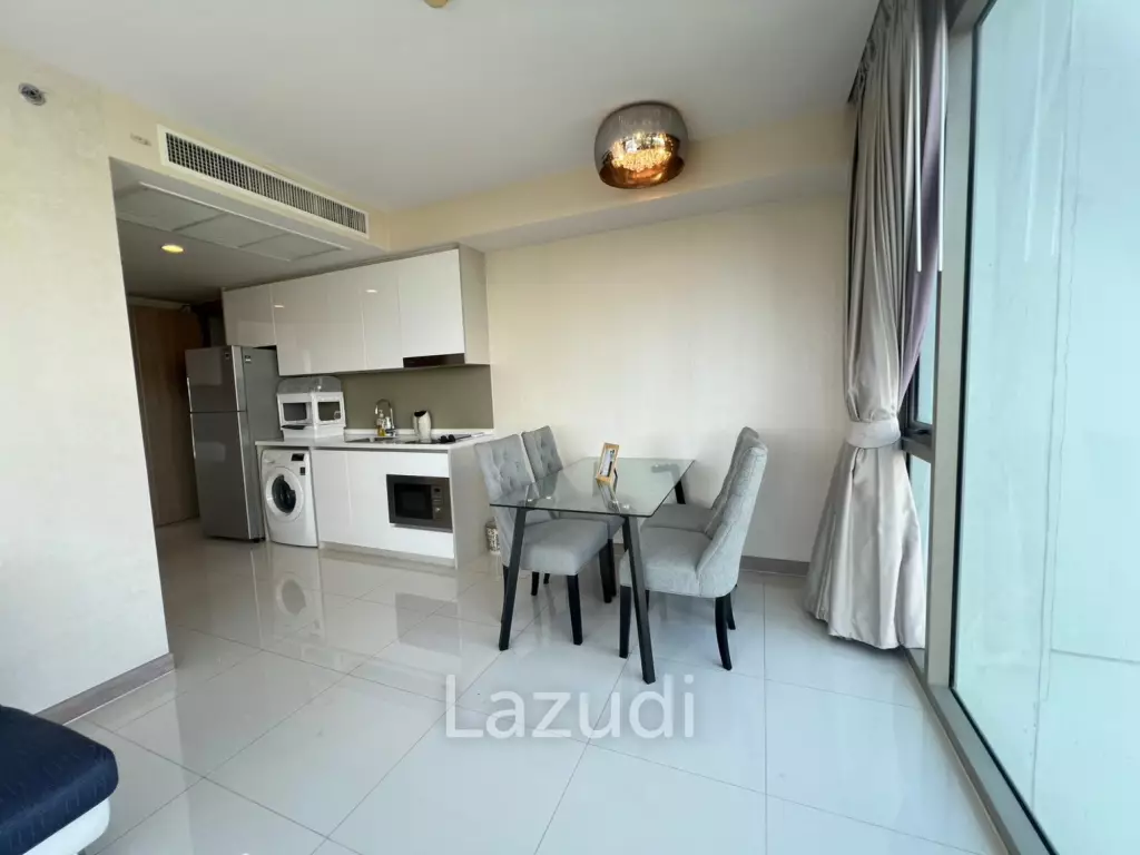 1 Bedroom 1 Bathroom 50 SQ.M. The Riviera Wongamat Beach