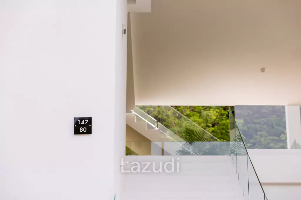 2-Bed Villa With Sunrise Sea View in Chaweng Noi