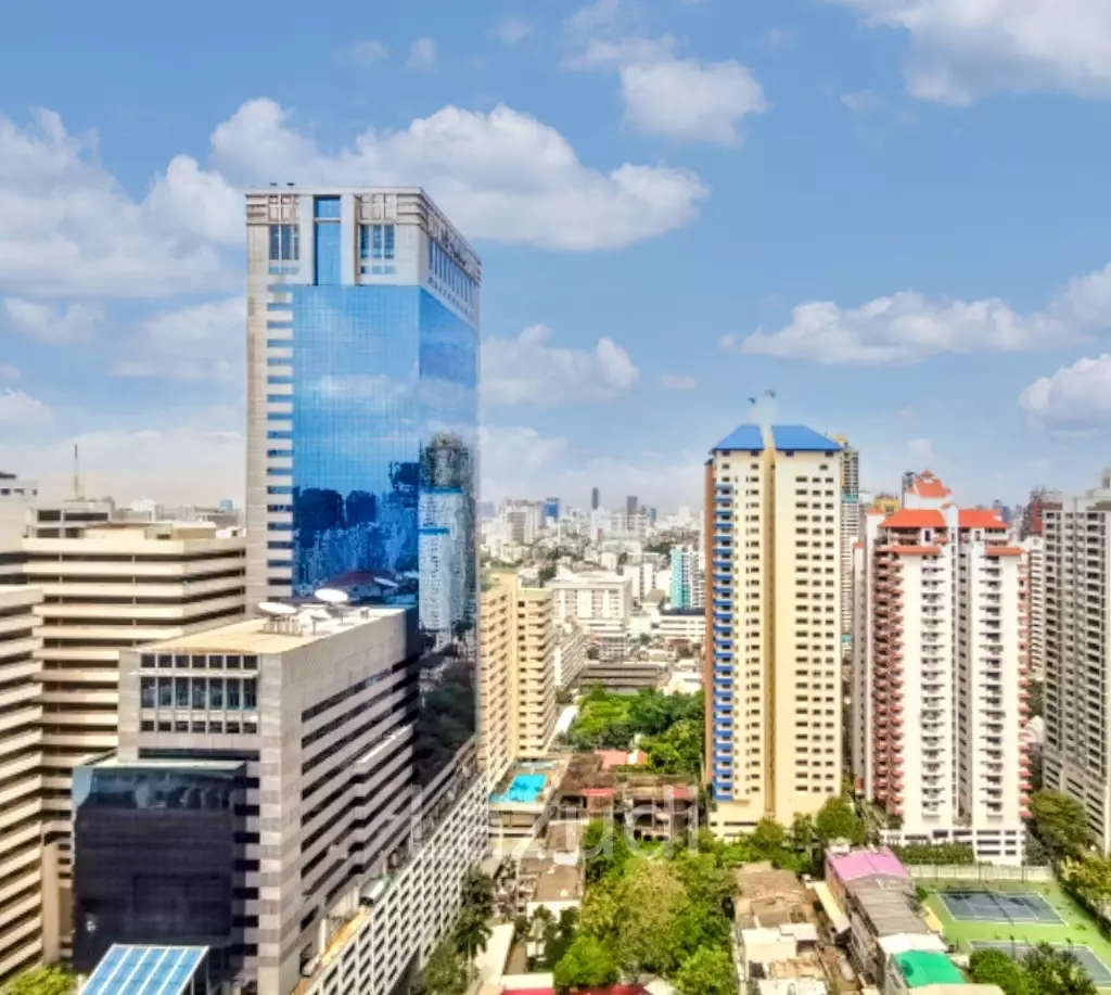 1 Bedroom 1 Bathroom 36 SQ.M The ESSE Asoke