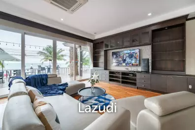 5 Bedrooms 6 Bathrooms 187 SQ.M. La Beach Home