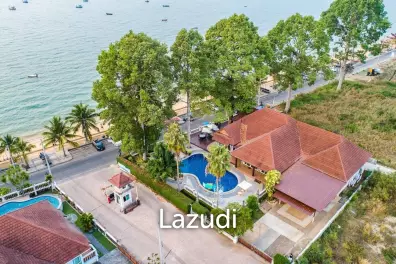 5 Bedrooms 6 Bathrooms 187 SQ.M. La Beach Home