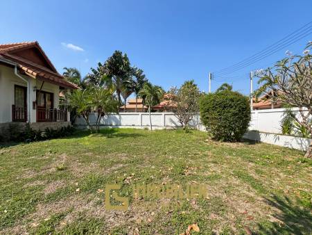 Fantastic Deal! Charming 2-Bedroom Villa in Bo Fai, Hua Hin