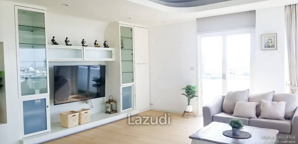 1 Bed 2 Bath 164 SQ.M Sathorn Happy Land Tower