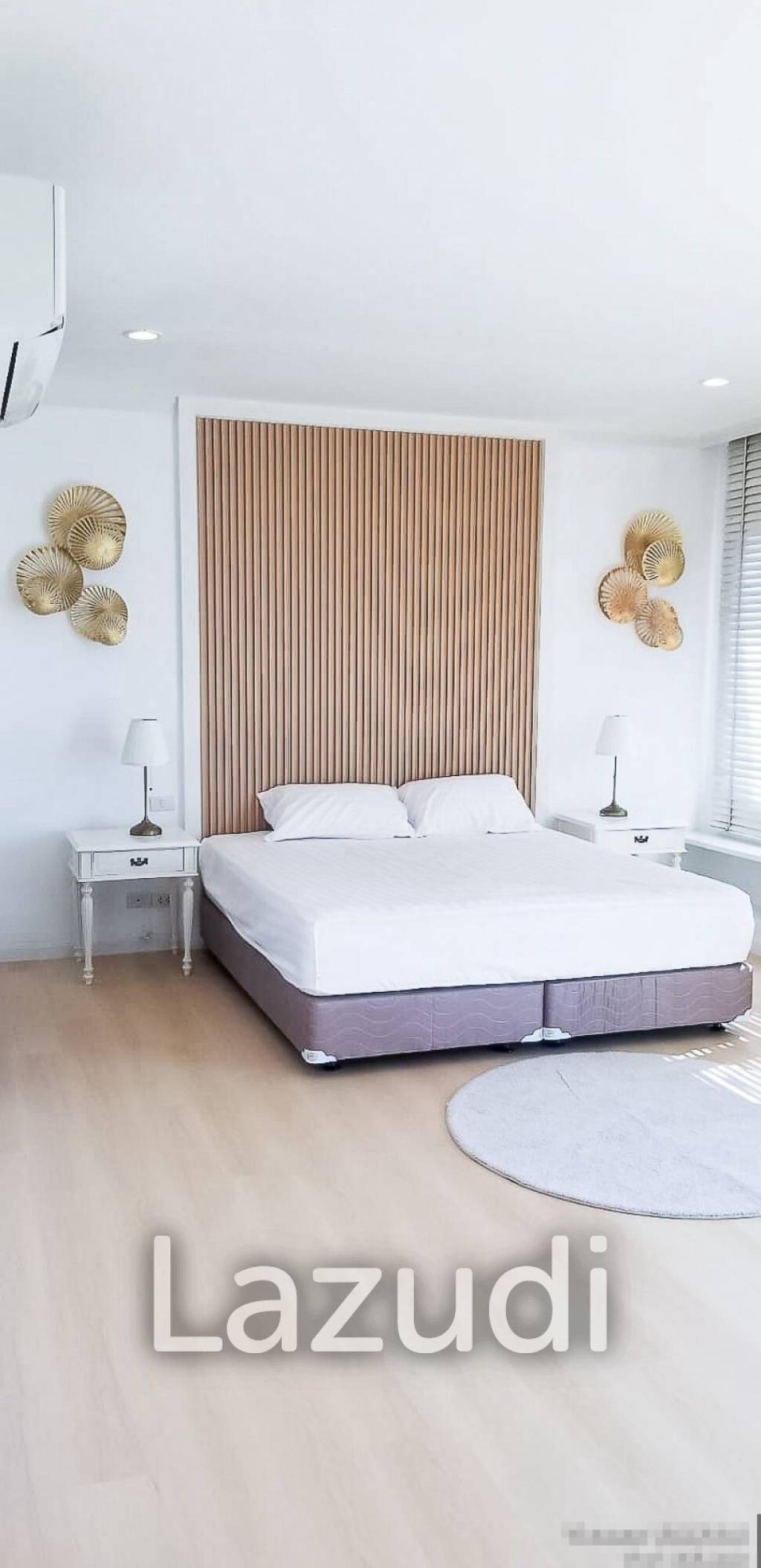1 Bed 2 Bath 164 SQ.M Sathorn Happy Land Tower