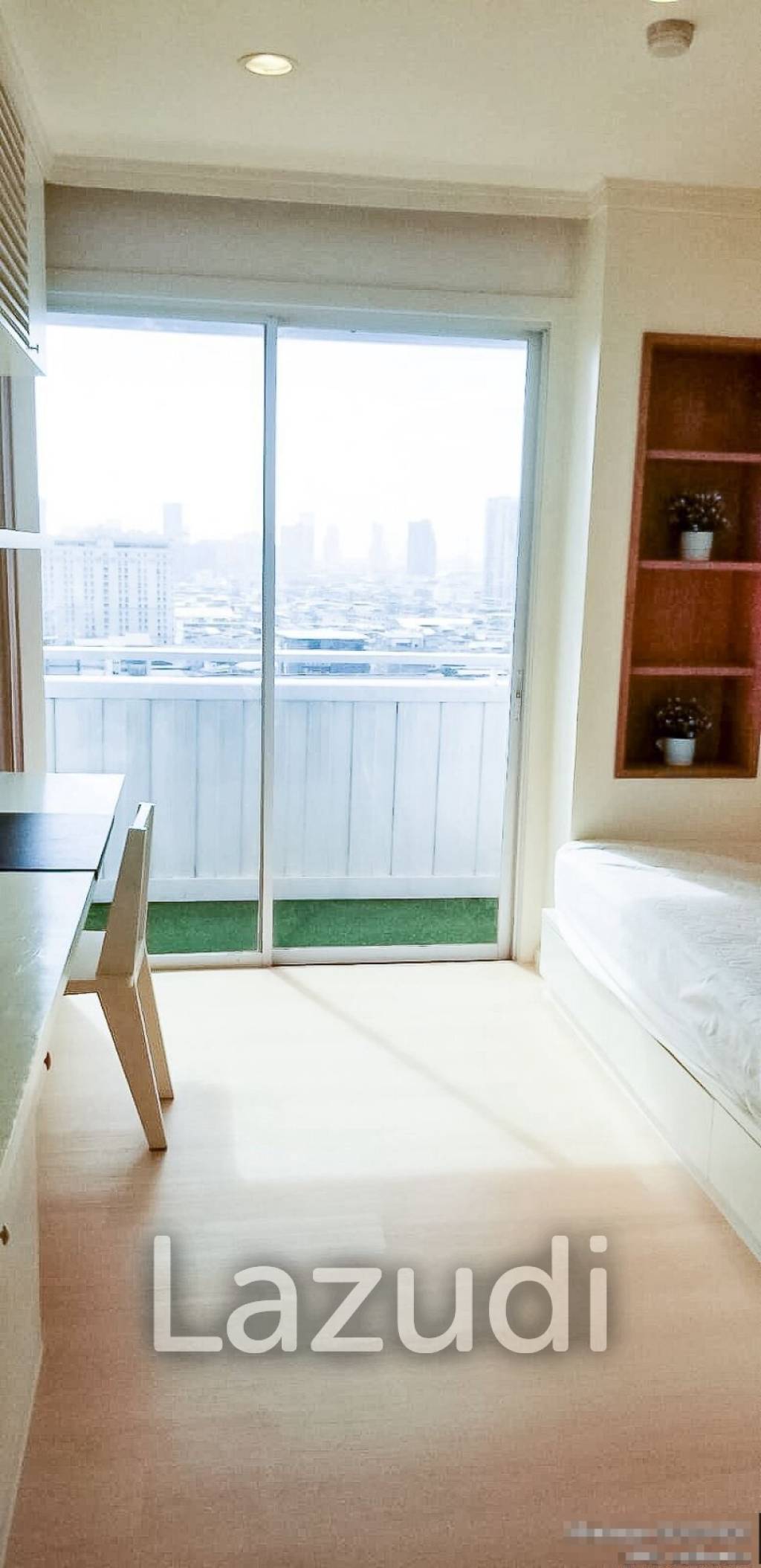 1 Bed 2 Bath 164 SQ.M Sathorn Happy Land Tower
