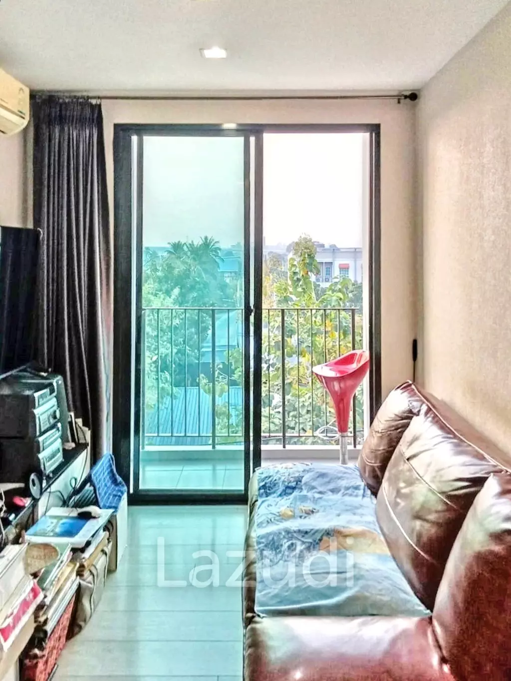 1 Bed 1 Bath 26 SQ.M Metro Luxe Riverfront