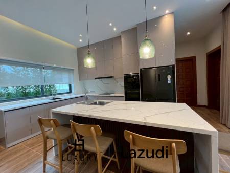 863 Sqm 3 Bed 3 Bath Villa For Sale