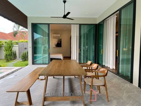 3 Bed 3 Bath 310 SQ.M Panorama Black Mountain