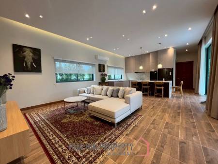 3 Bed 3 Bath 310 SQ.M Panorama Black Mountain