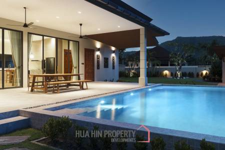 3 Bed 3 Bath 301 SQ.M Panorama Black Mountain