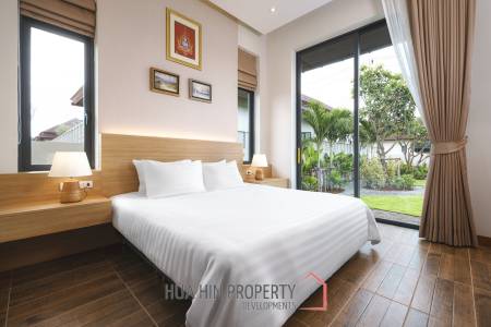 3 Bed 3 Bath 301 SQ.M Panorama Black Mountain