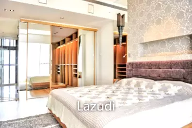 3 Bed 5 Bath  194 SQM. The Met Condominium