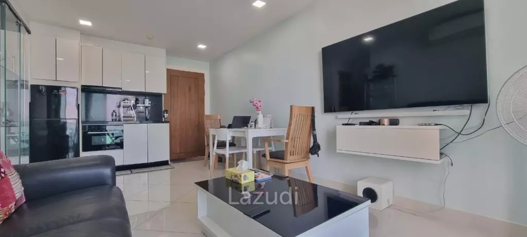 1 Bed 1 Bath 44.47 SQ.M. The View Cozy Beach Residence