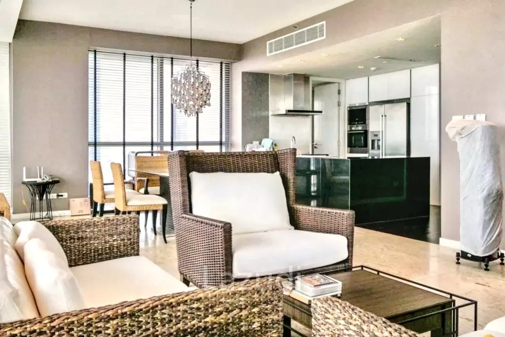 3 Bedroom 3 Bathroom 225 SQ.M The Pano