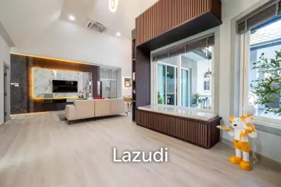 4 Beds 4 Baths 260 SQ.M. Pattaya Hill Village 2