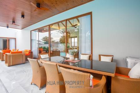 Exquisite 4 Bedroom Villa in La Felice Hua Hin
