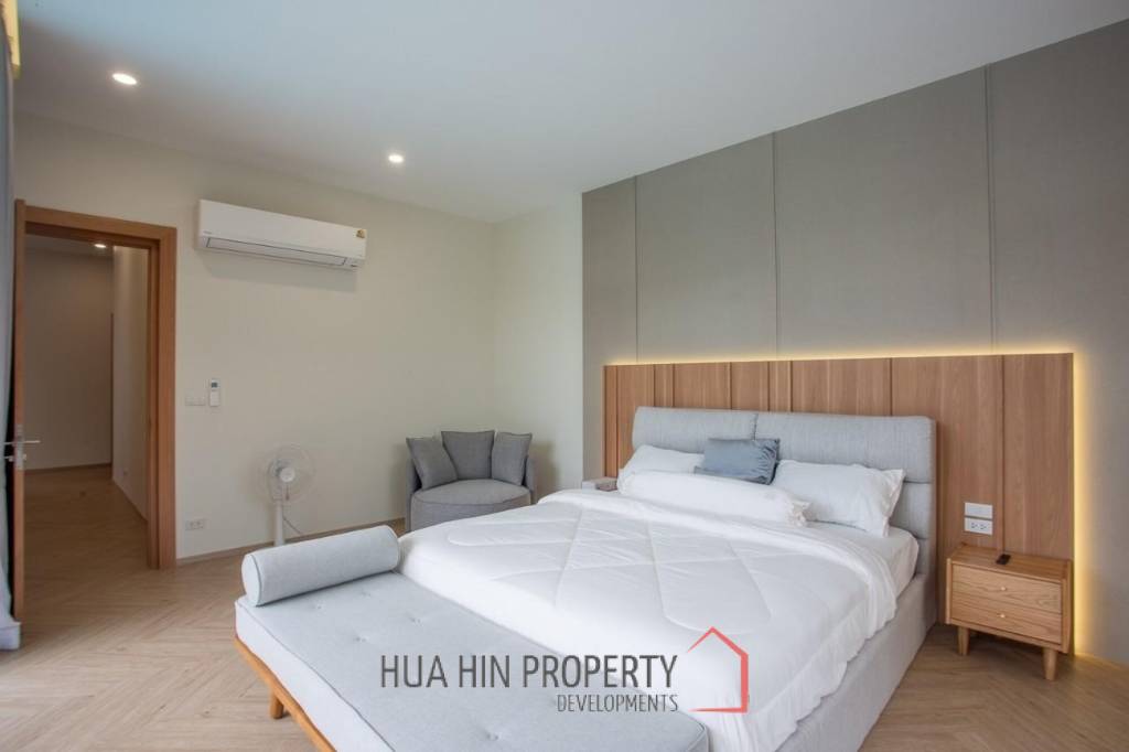 Exquisite 4 Bedroom Villa in La Felice Hua Hin