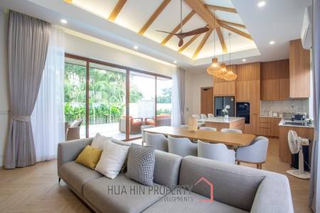 Exquisite 4 Bedroom Villa in La Felice Hua Hin