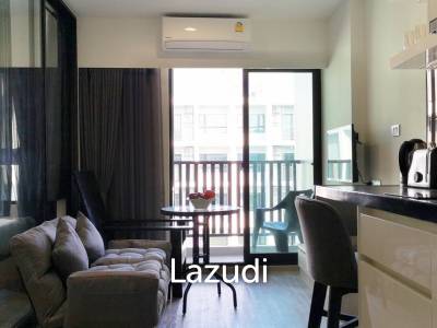 DUSIT D2 RESIDENCE : 1 Bed Pool View condo near Bluport